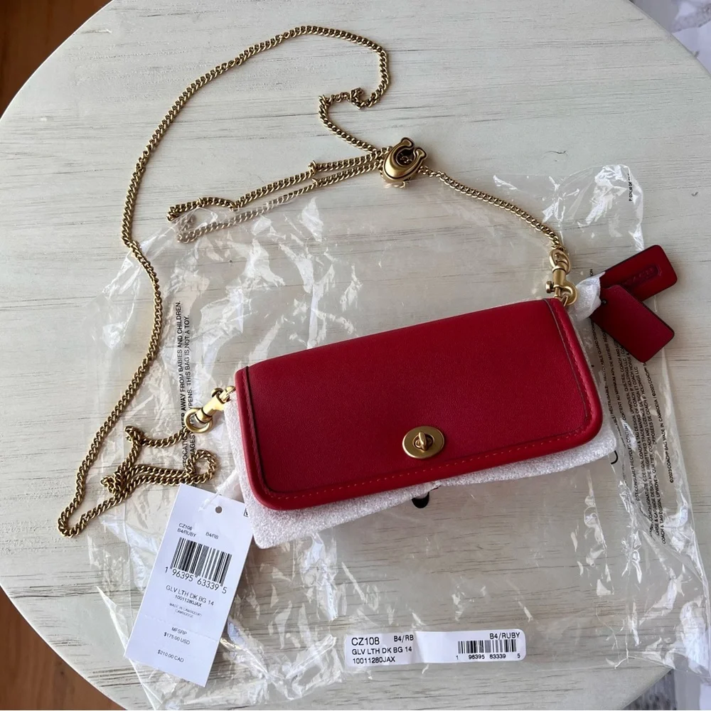 🍒 NWT COACH Glovetanned Leather Mini Dinky Bag 14 B4/ruby red limited edition - Picture 2 of 11